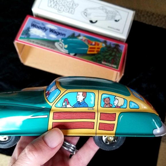 Woody Wagon Classic Tin Litho Toy - Picture 3 of 3
